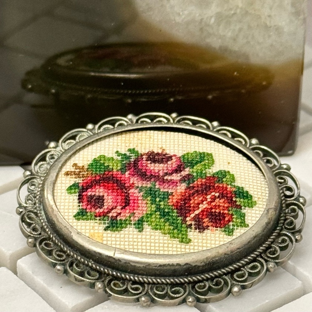 Antique Hand-Embroidered/Needle Pin Floral Brooch Sterling Silver Filigree Frame